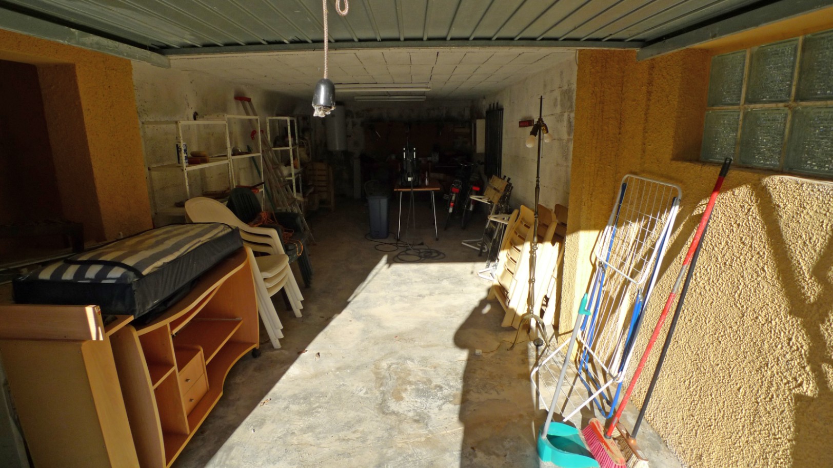 001813C3 - Villa a la venta en Orba situada en una parcela llana