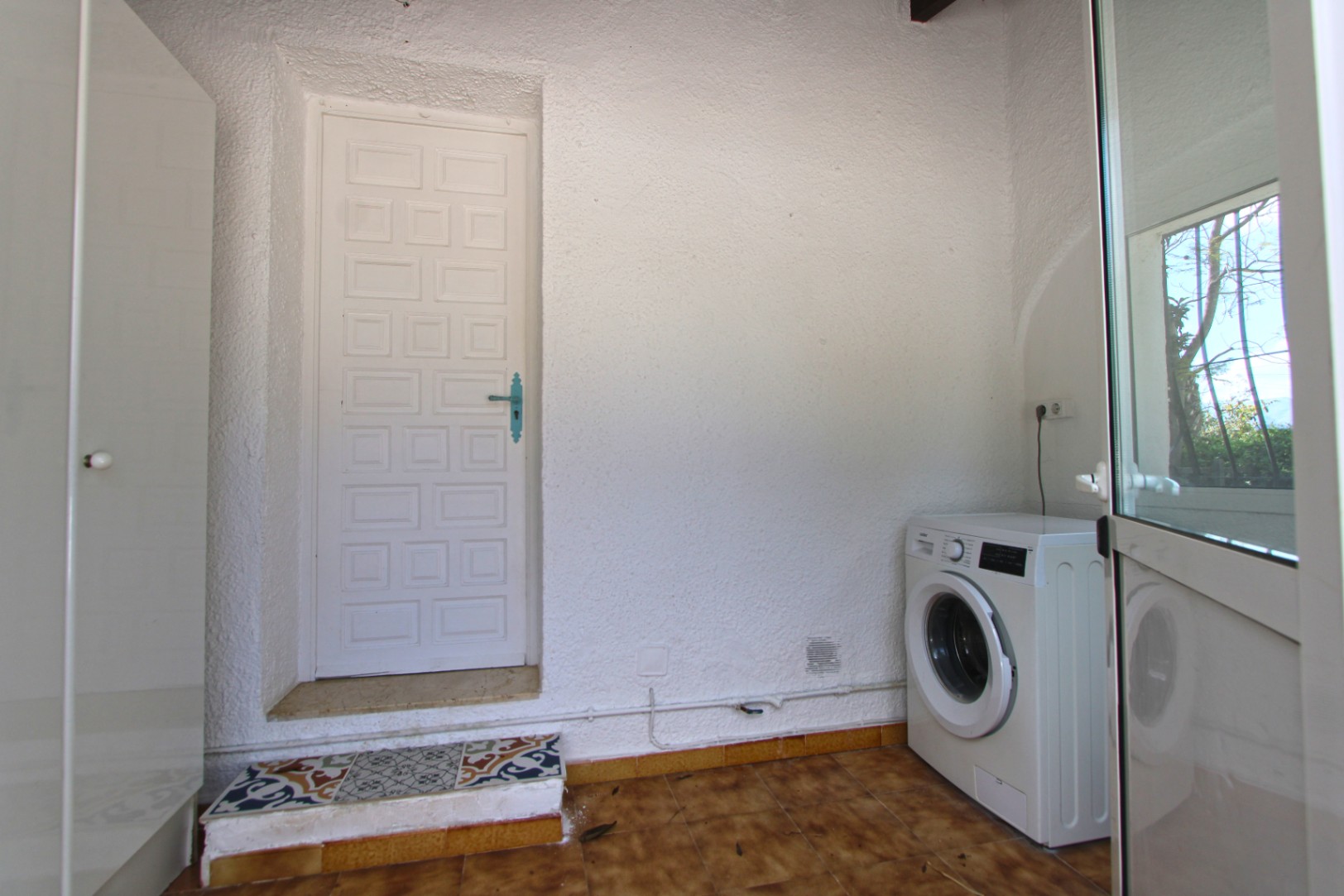 001855PGI - Chalet a la venta situado en una parcela llana en Orba