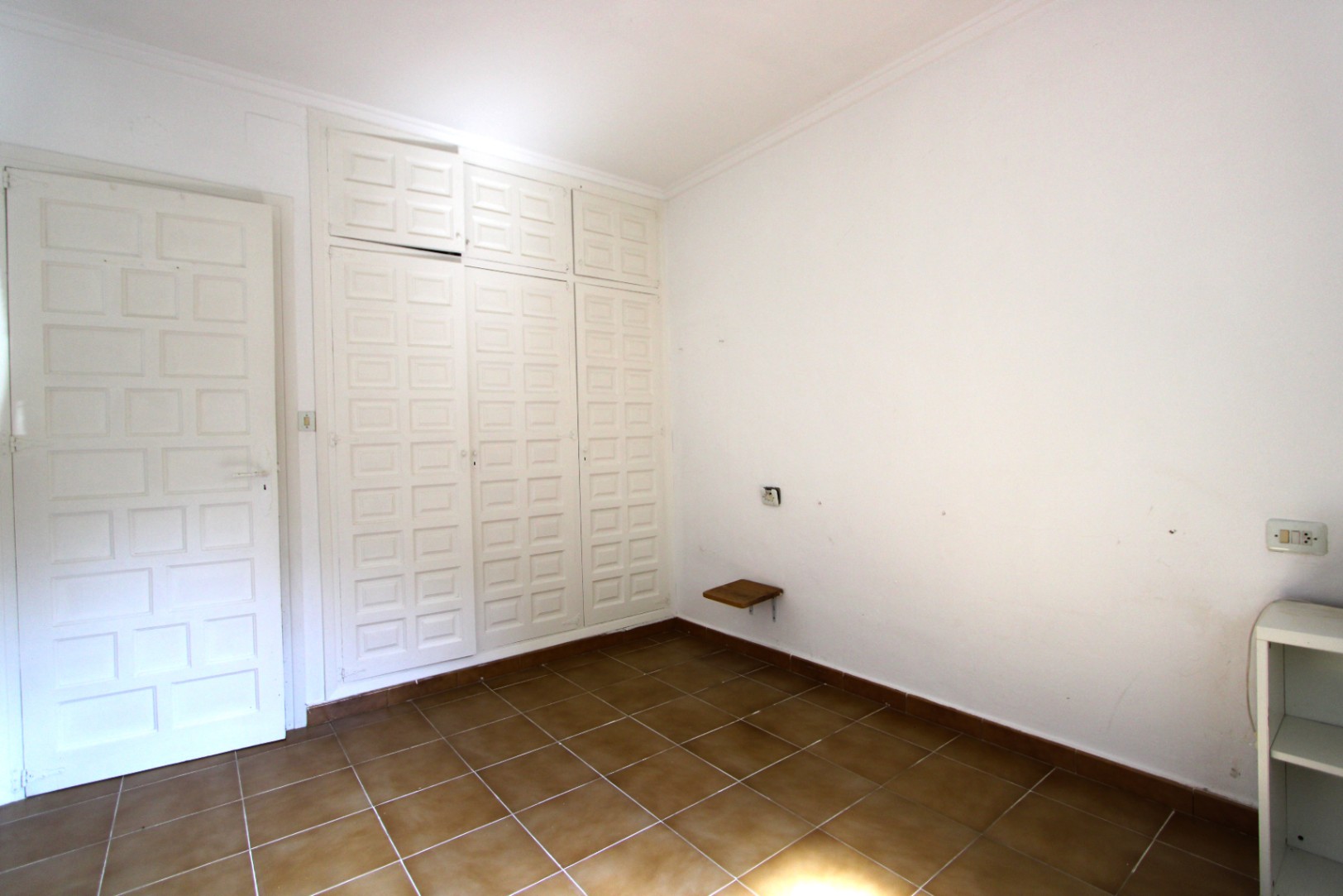 001855PGI - Chalet a la venta situado en una parcela llana en Orba