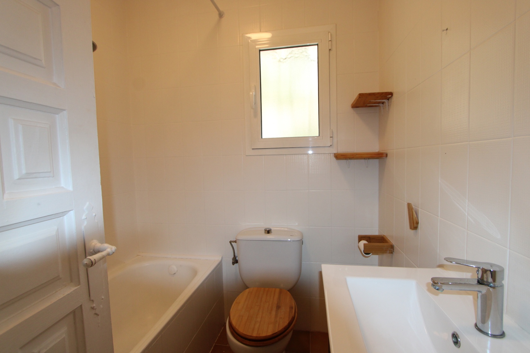 001855PGI - Chalet a la venta situado en una parcela llana en Orba