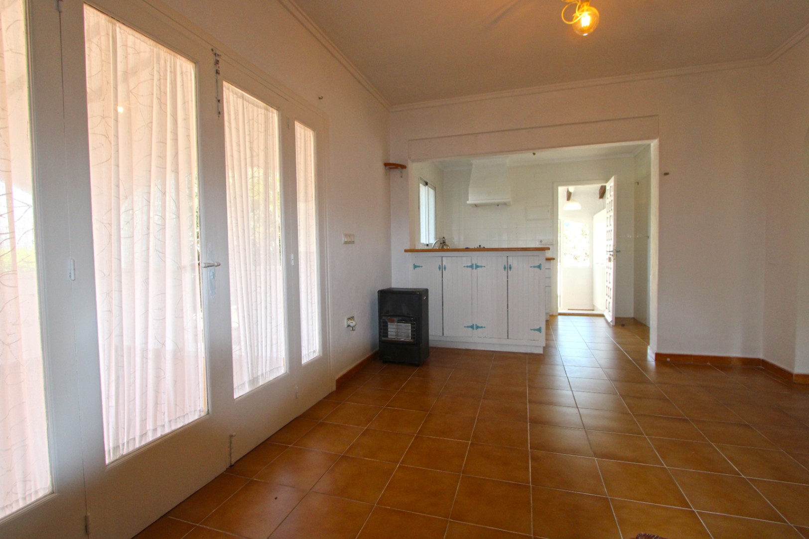 001855PGI - Chalet a la venta situado en una parcela llana en Orba
