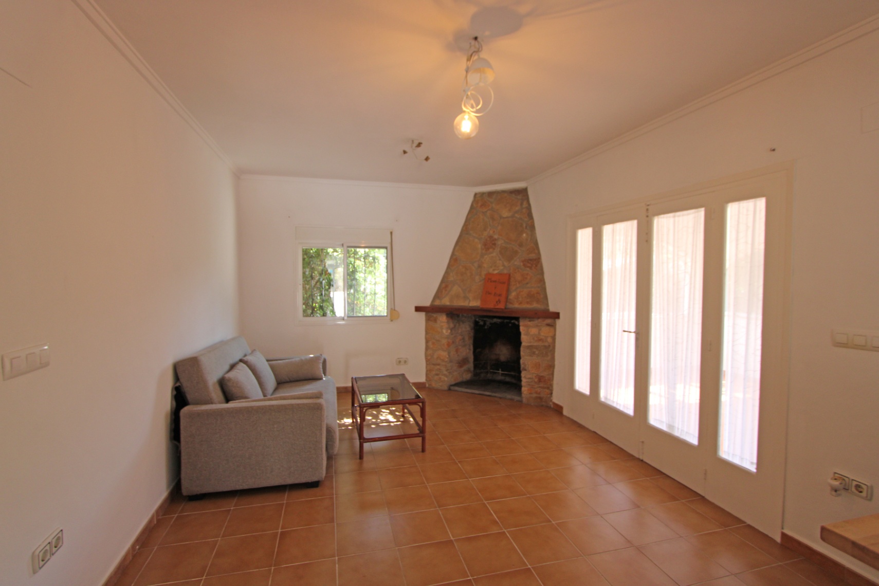 001855PGI - Chalet a la venta situado en una parcela llana en Orba