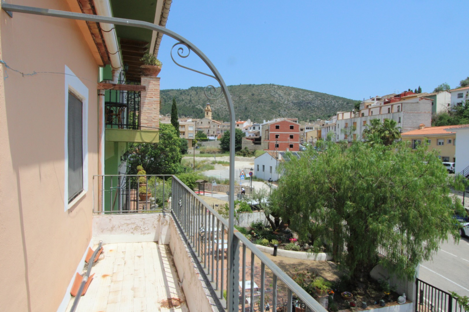 001886 - Magnifique maison de village à Castell de Castells avec des vues imprenables sur la montagne.