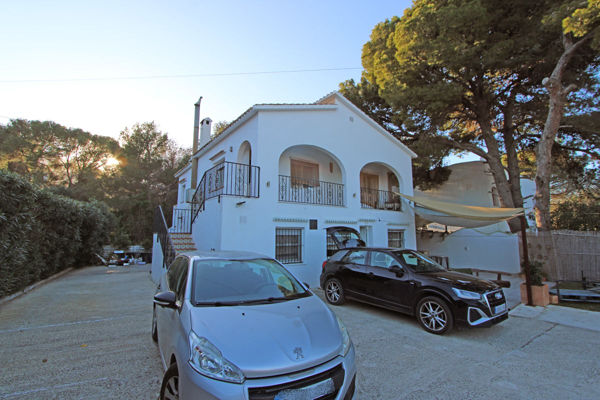 001644 - CHALET CON 2 VIVIENDAS INDEPENDIENTES EN LAS ROTAS, DÉNIA
