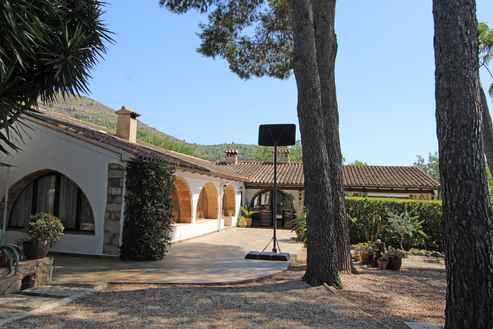 001917PGI - Villa estilo finca a la venta en Jalón
