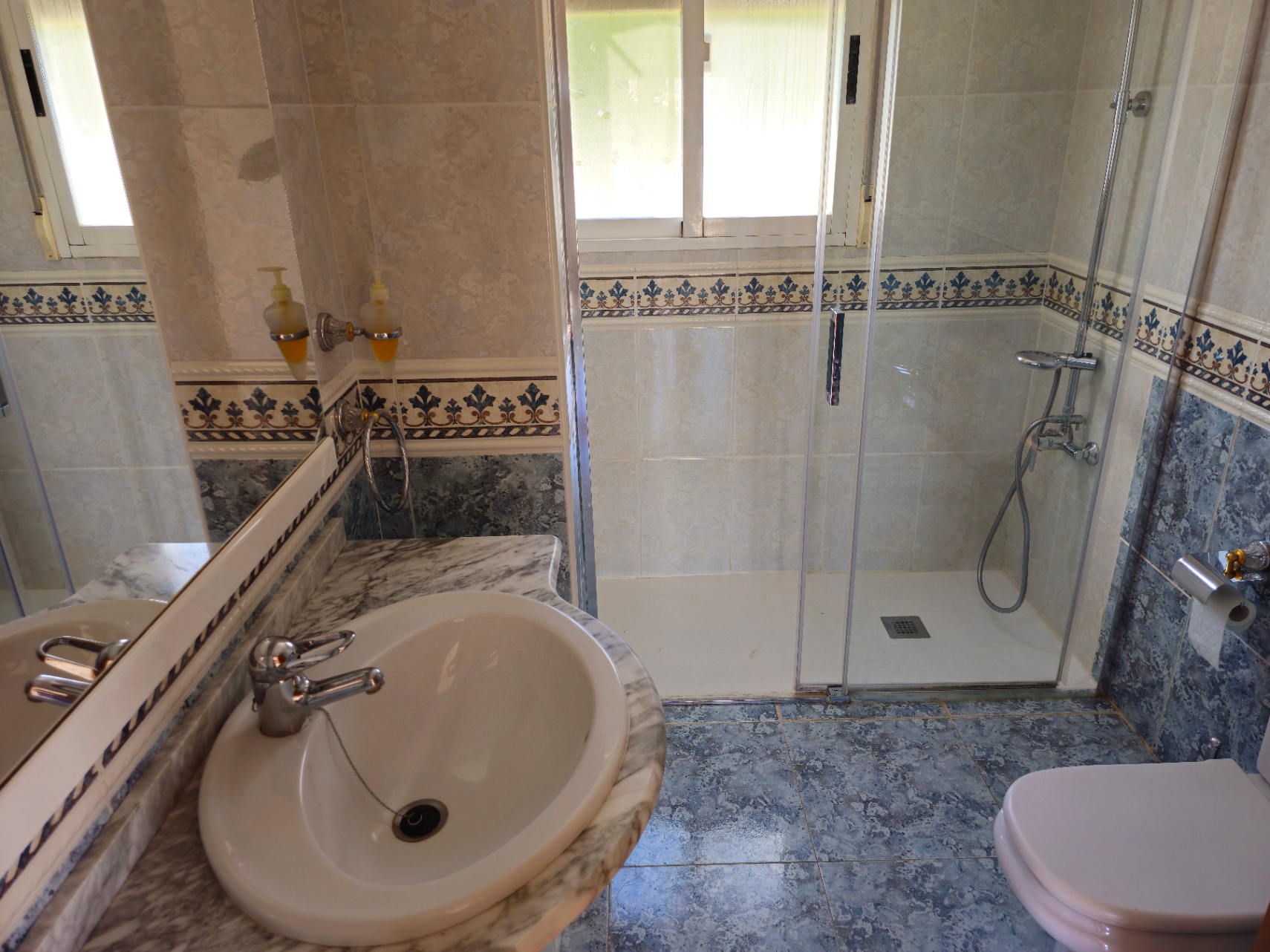 001868 - Villa te koop in Orba, Alicante