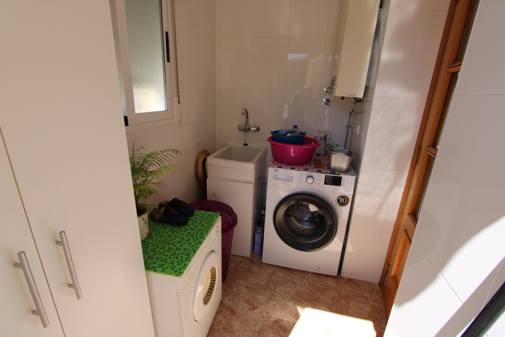 001868 - Villa te koop in Orba, Alicante