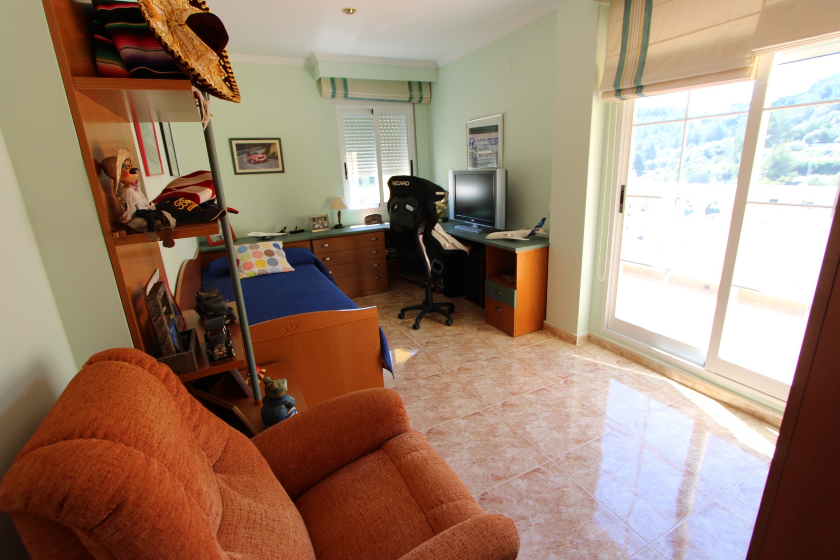 001868 - Villa te koop in Orba, Alicante