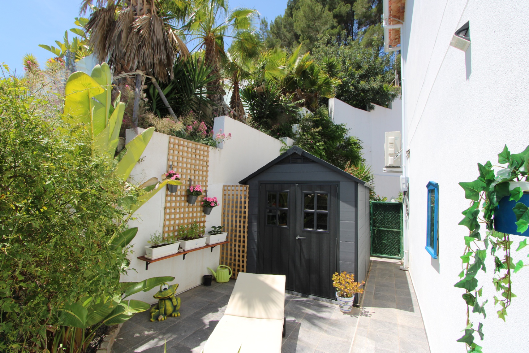 001880C3 - Villa adosada a la venta en Alcalali