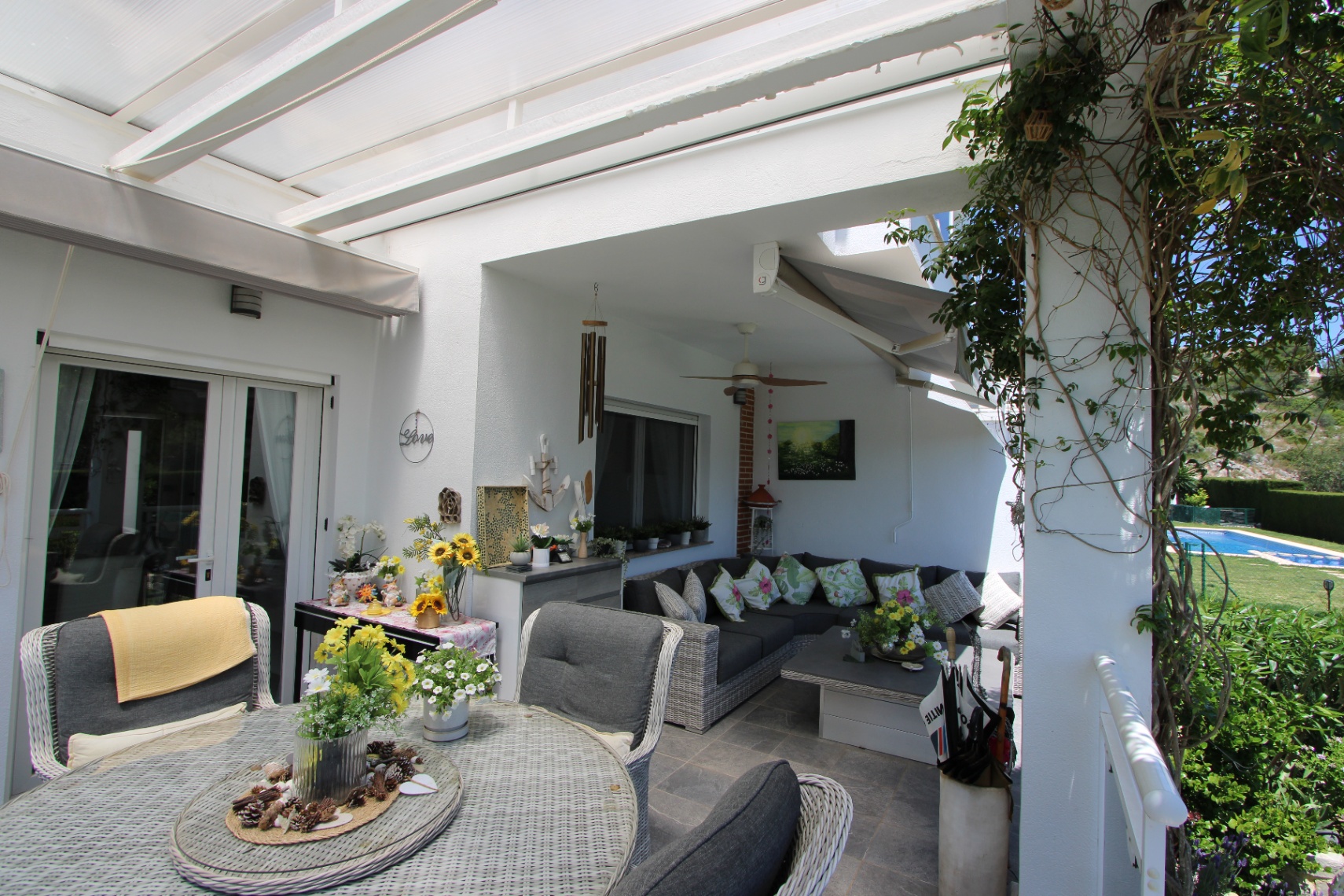 001880C3 - Villa adosada a la venta en Alcalali