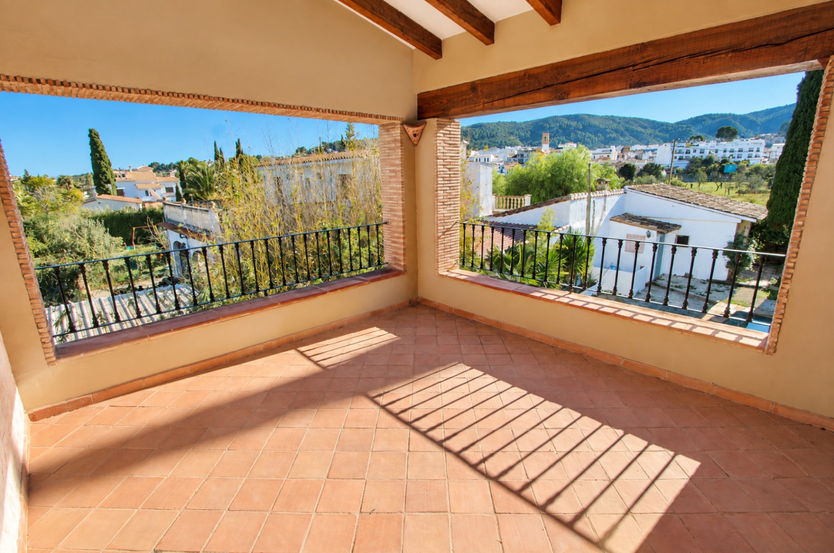 001820 - Villa te koop in Orba, Alicante