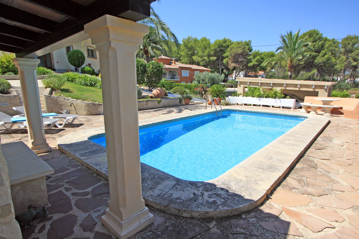 Villa with fantastic panoramic views in Javea