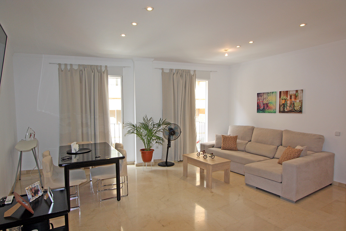 Fabulous apartment for sale in the urban area of Javea