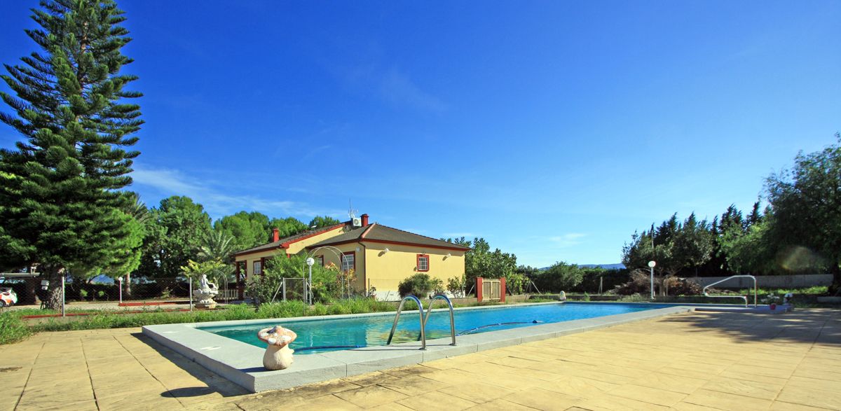 For Sale. Villa in Els Poblets