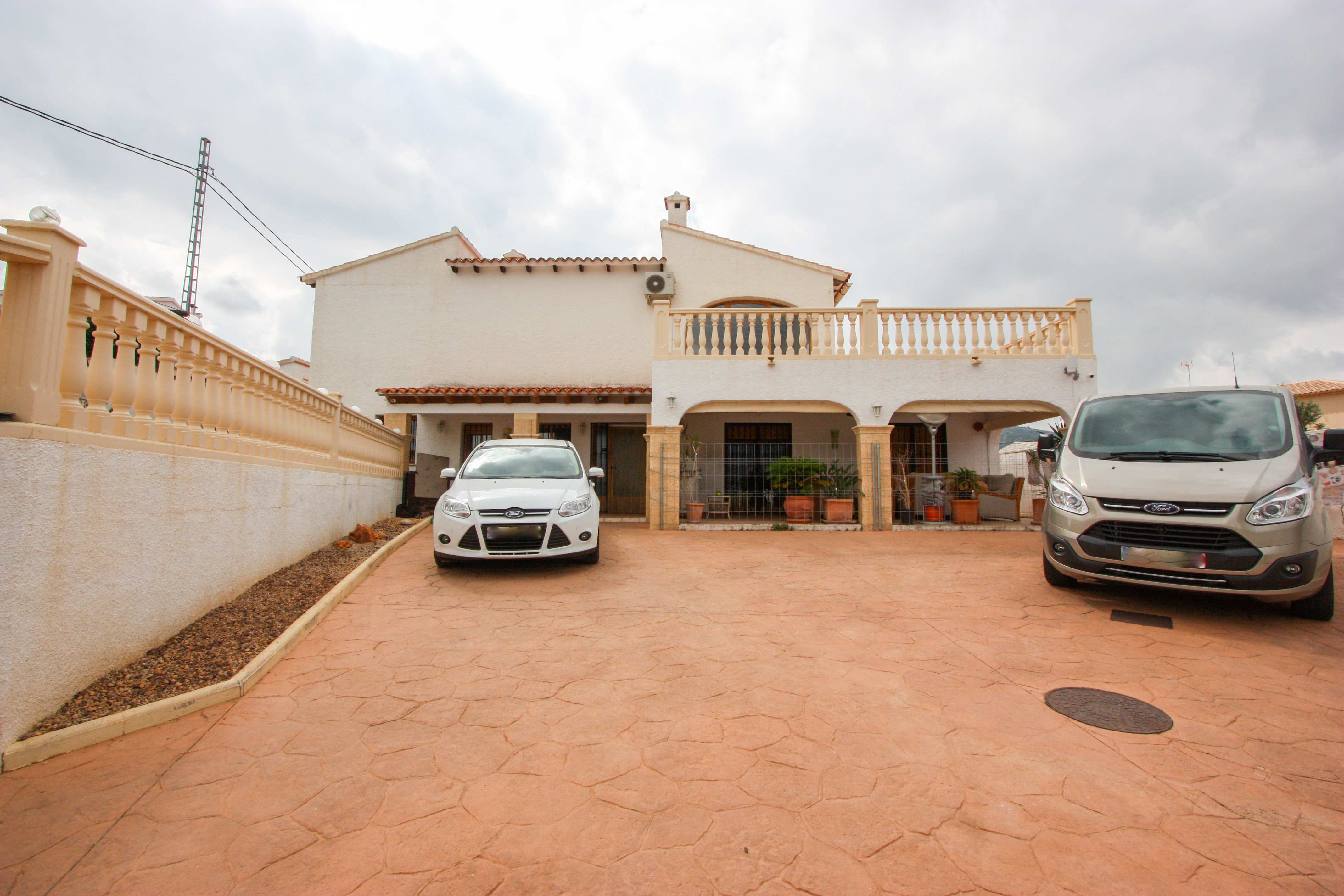 For Sale. Apartment in Orba Valley