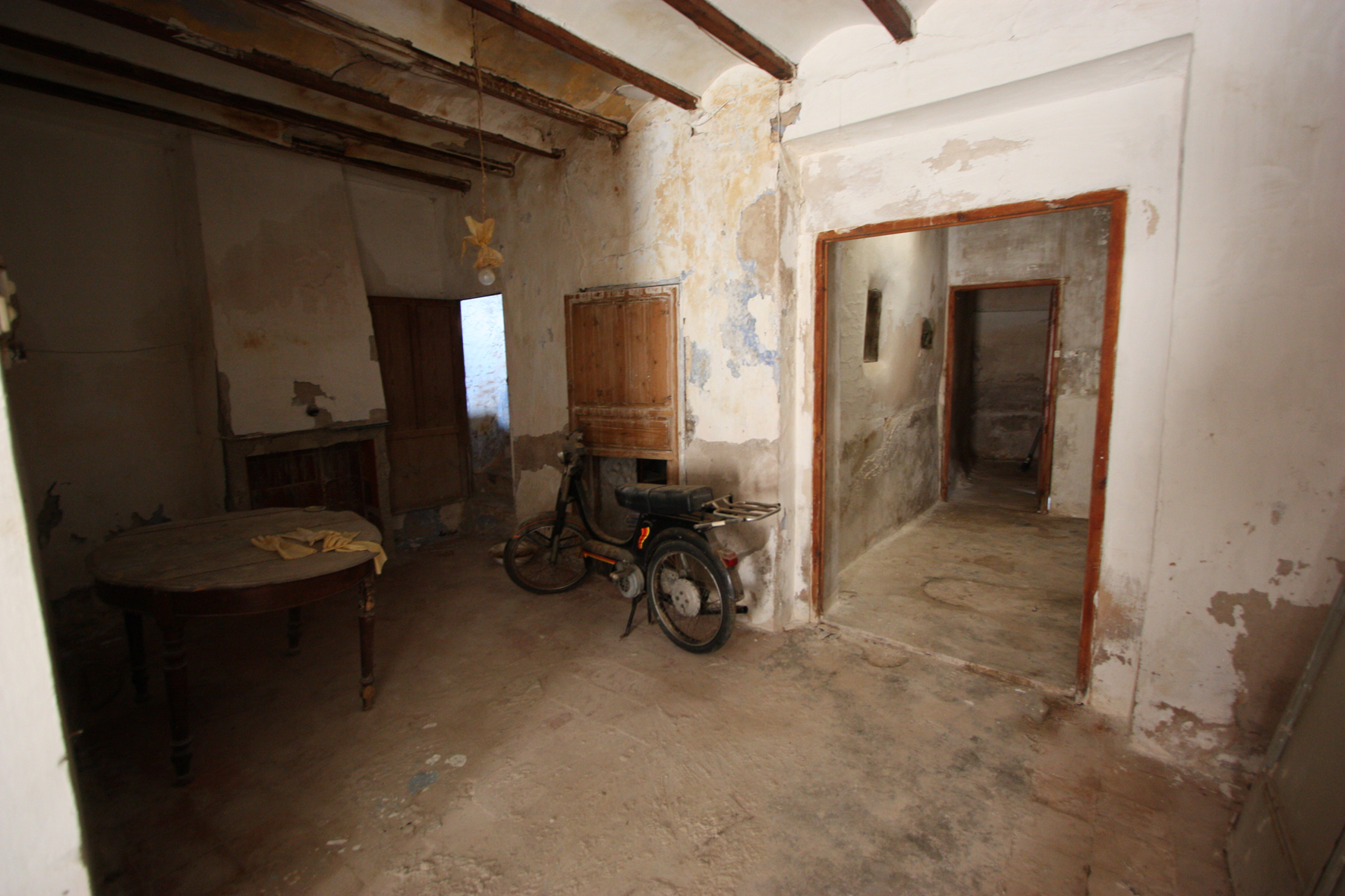 Village house in Sagra 