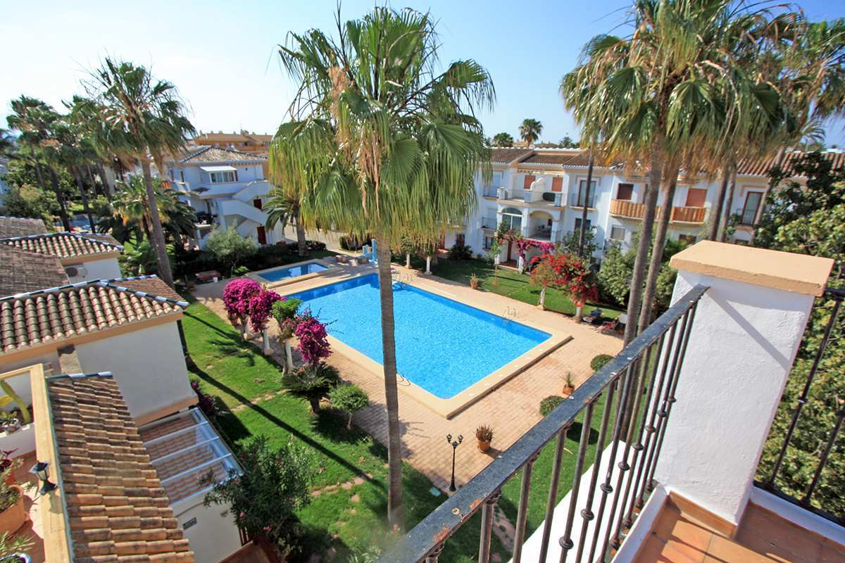 414 - Venta.  en Denia