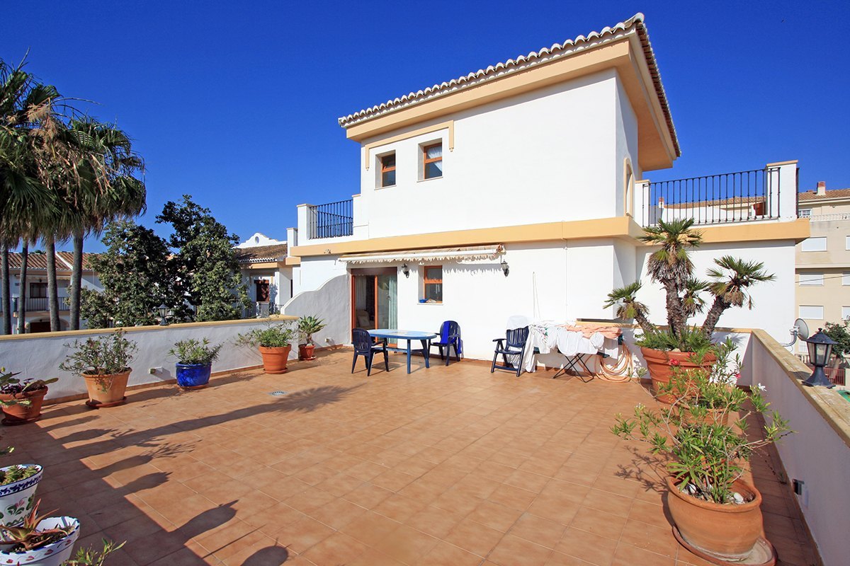 414 - Venta.  en Denia
