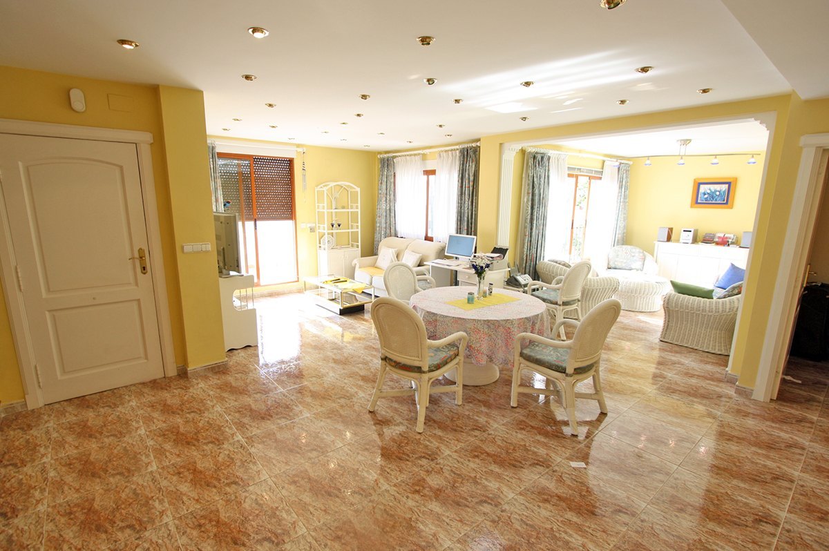 414 - Venta.  en Denia