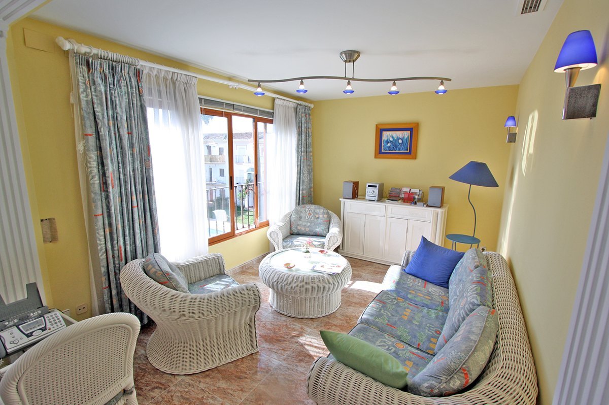 414 - Venta.  en Denia