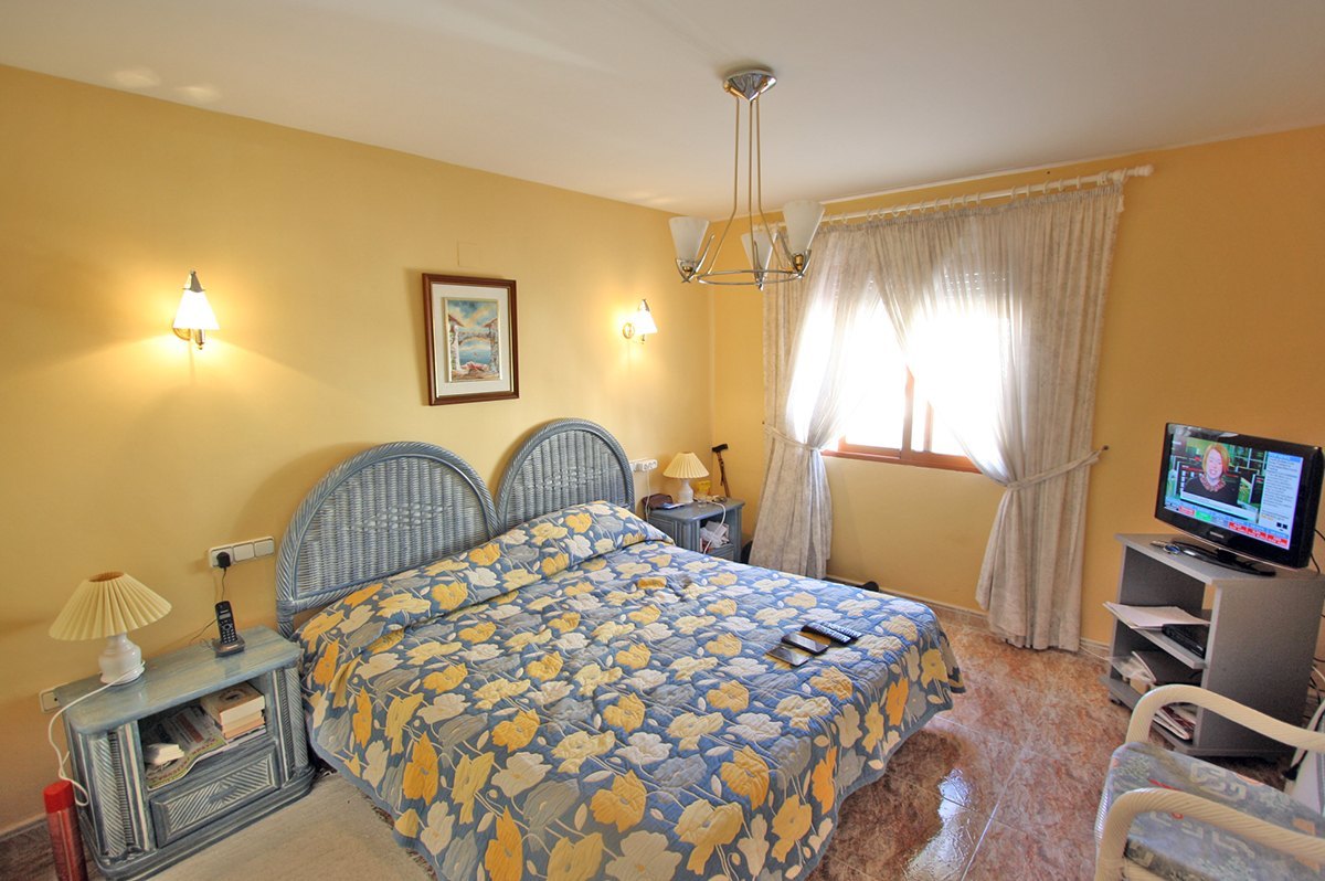 414 - Venta.  en Denia