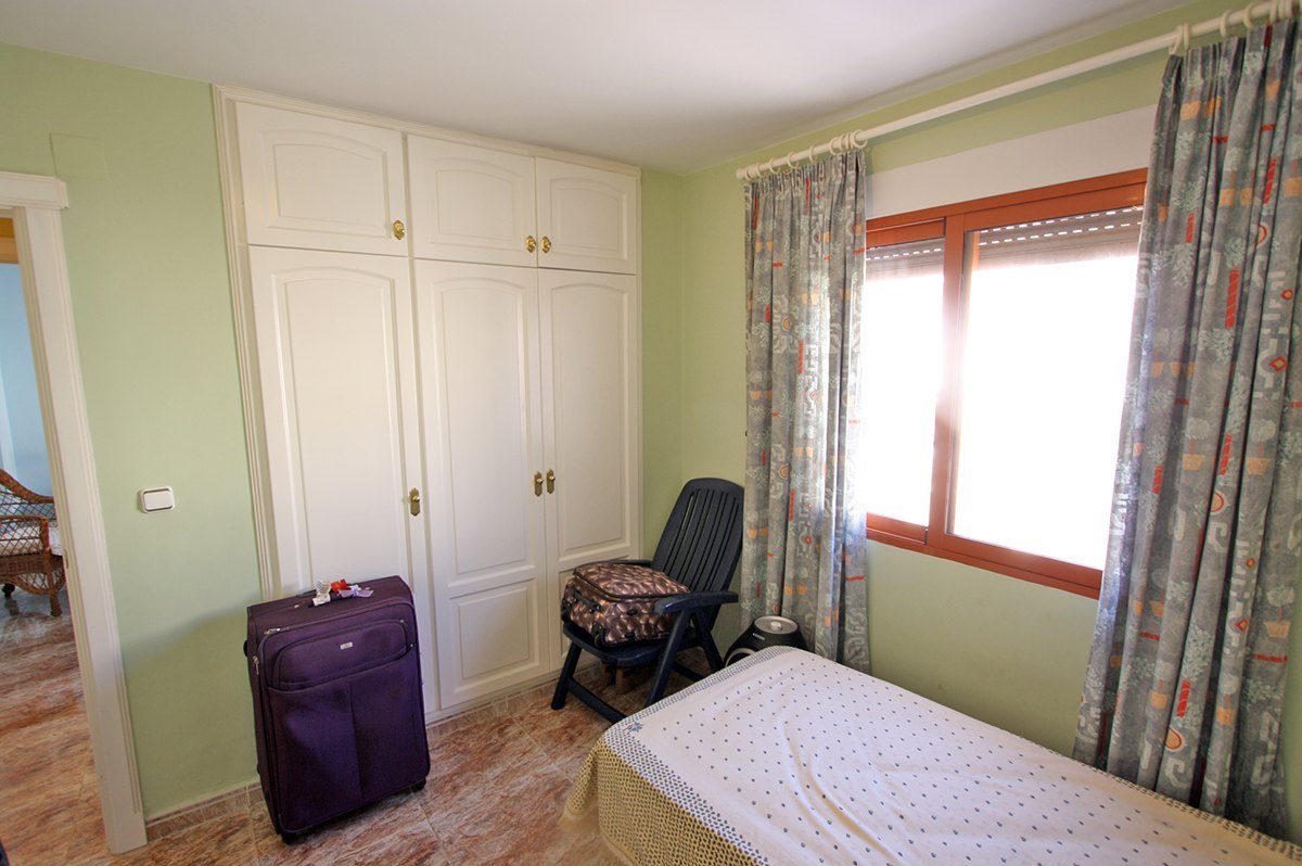 414 - Venta.  en Denia