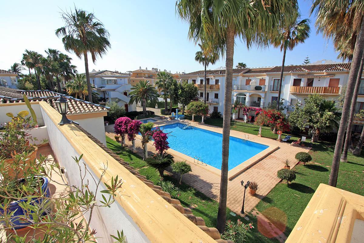 414 - Venta.  en Denia