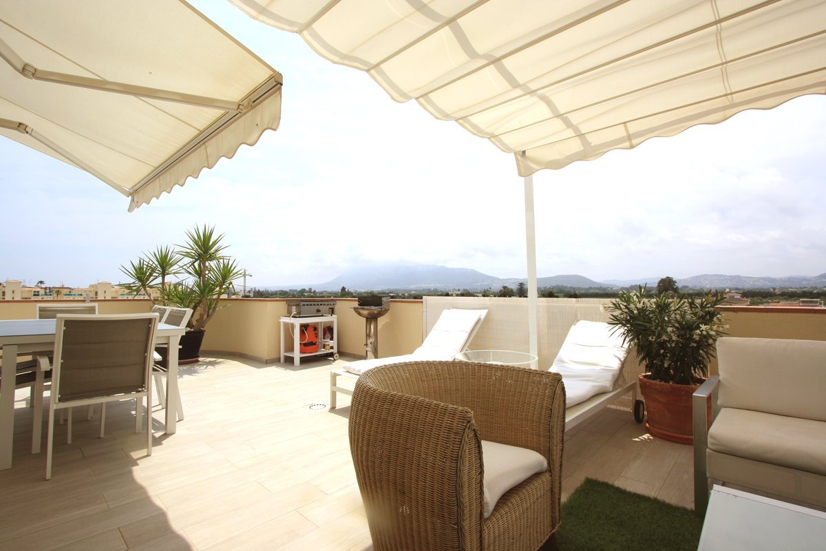 00659 - Venta.  en Denia