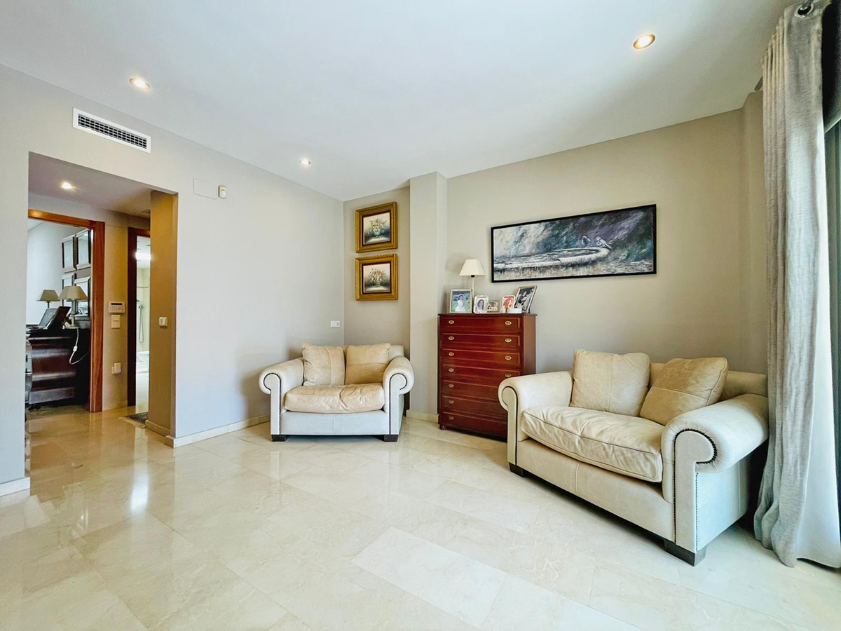 For Sale. Penthouse in Denia